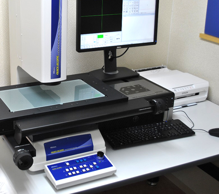 高精度な機器を取り揃え、複雑かつ高精度な加工を実現いたします